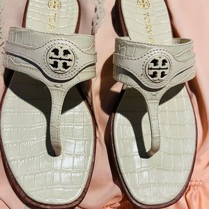 TORY BURCH sandals size 8M very good condition